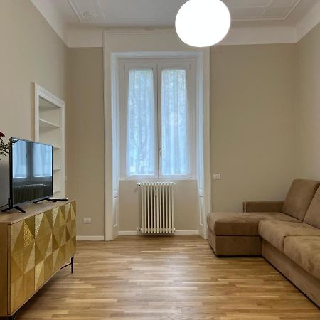 Regina By The Blue Twins Apartments Milano Exterior foto