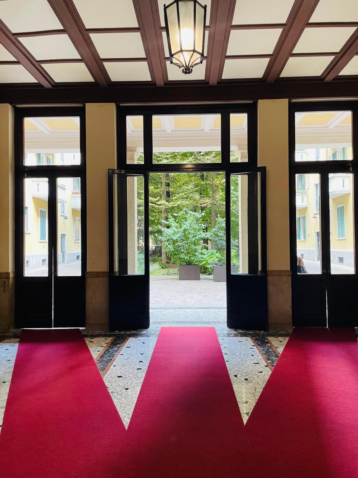 Regina By The Blue Twins Apartments Milano Exterior foto