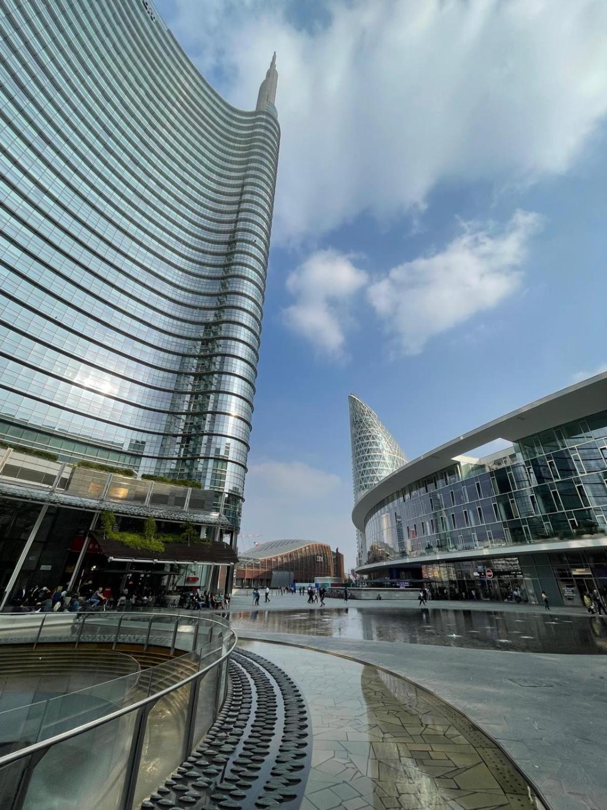 Regina By The Blue Twins Apartments Milano Exterior foto